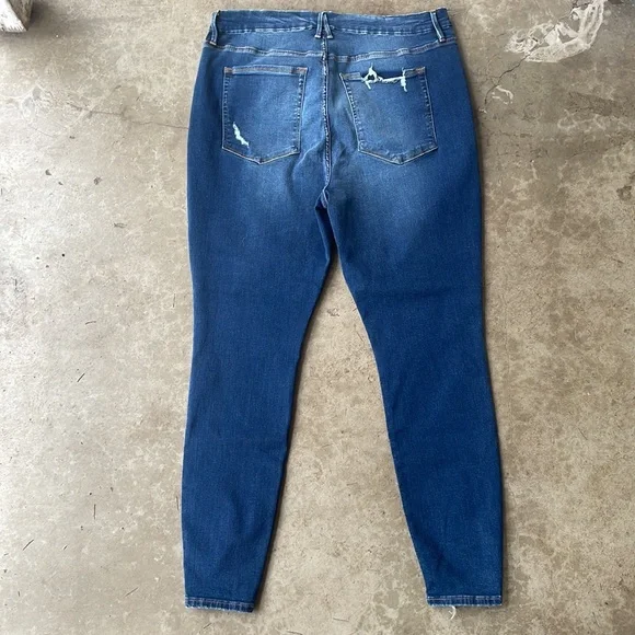 NWT Good American Good Waist Distressed Frayed Hem Skinny Denim Jeans Plus Size - Picture 8 of 8